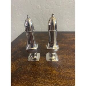 Vintage Oneida Tarnish Resistant Silver Plated Salt & Pepper Shakers Set - 4.5"